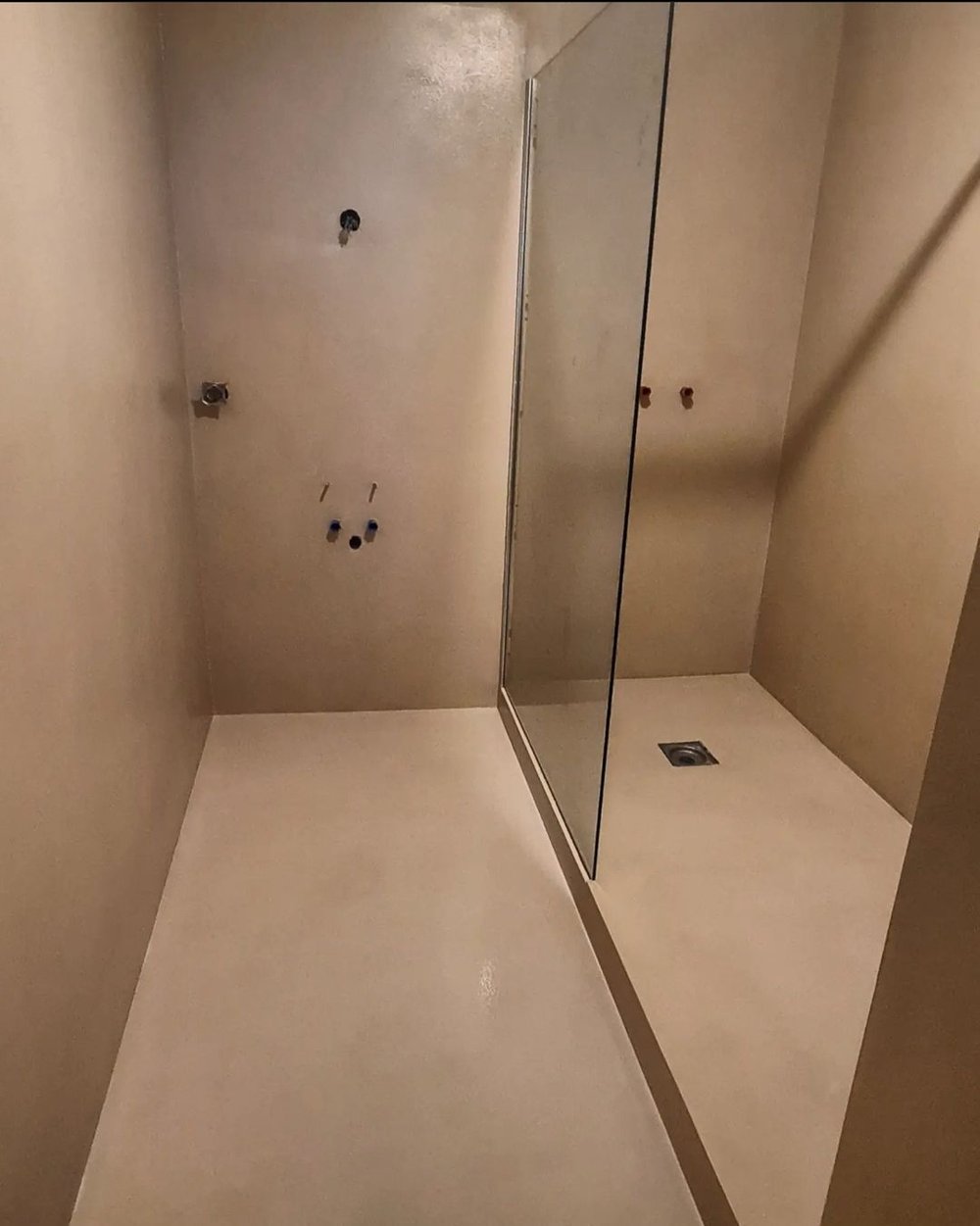 Beton ciré wanden badkamer